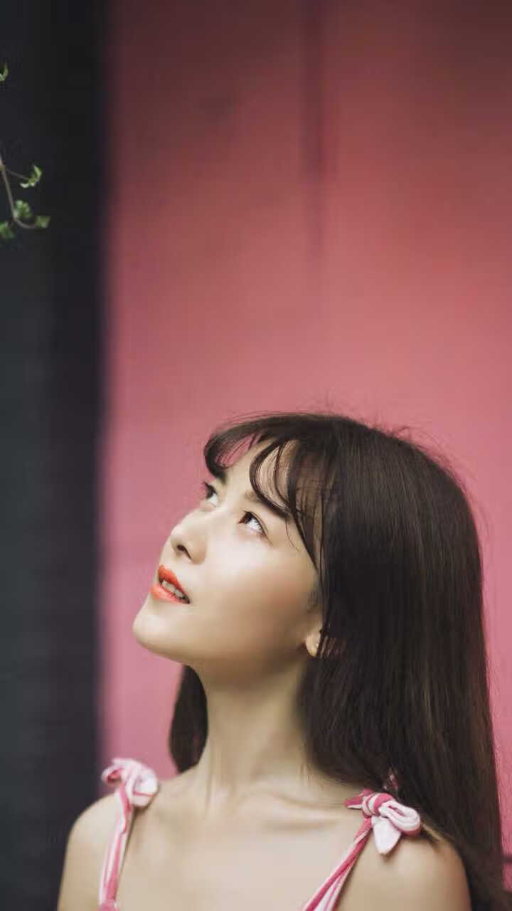 热门足球焦点：女子球员的巅峰表现！，女子足球运动员排名